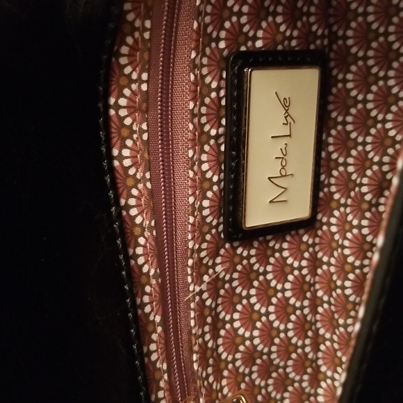 Moda Luxe Wristlet Bag - Picture 6 of 8